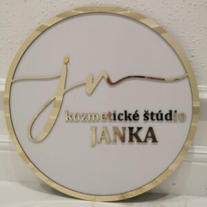 Objednajte sa na ošetrenie alebo si zakúpte produkty priamo v salóne 5 Kozmetické študio JANKA